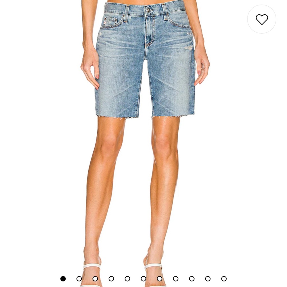 AG “Nikki” Bermuda shorts, size 26